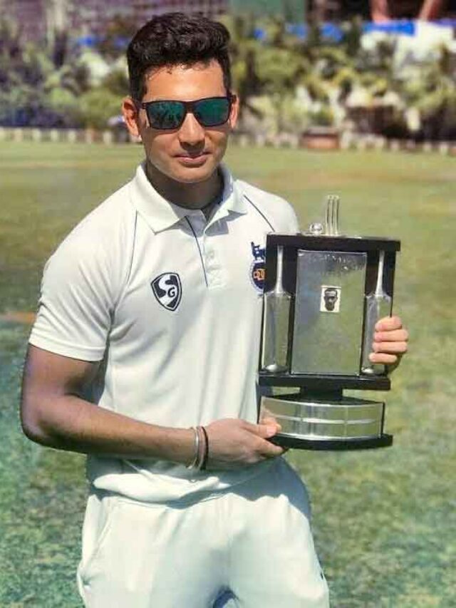 cropped-Anuj-Rawat-starting-career.jpg